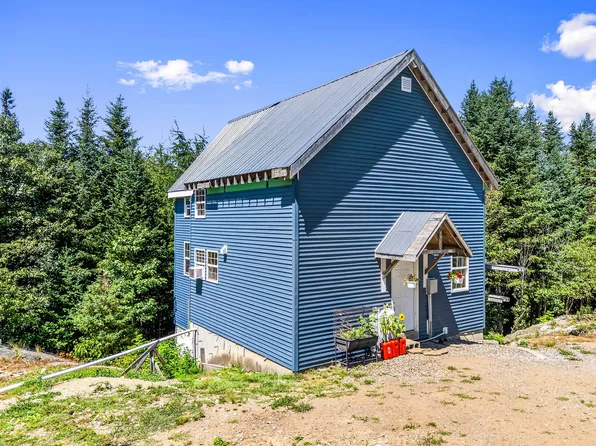 110 Cushing Road, Friendship, ME 04547