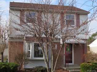 32088 Belcrest Rd, Brownstown, MI 48173