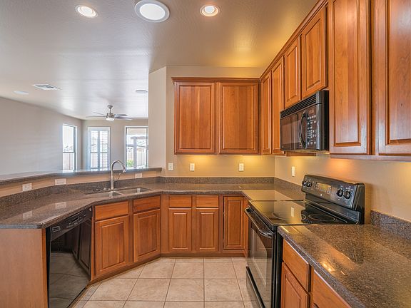 5th image of 21352 N 78th Ln