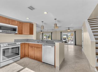 2541 NE 15th St, Pompano Beach, FL 33062