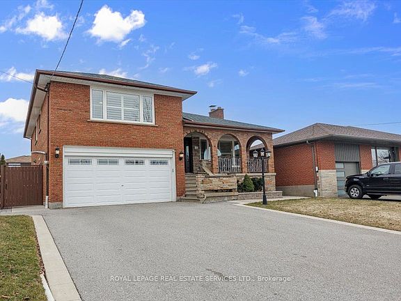 3rd image of 91 Macleod St