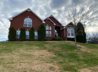 426 Treemont Dr, Clarksville, TN 37043
