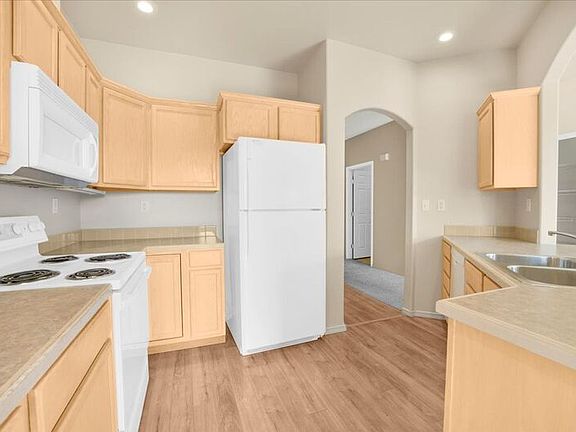 5th image of 9826 Vincenzo Dr