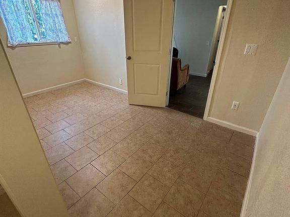 4th image of 34 Trembley Ln #A