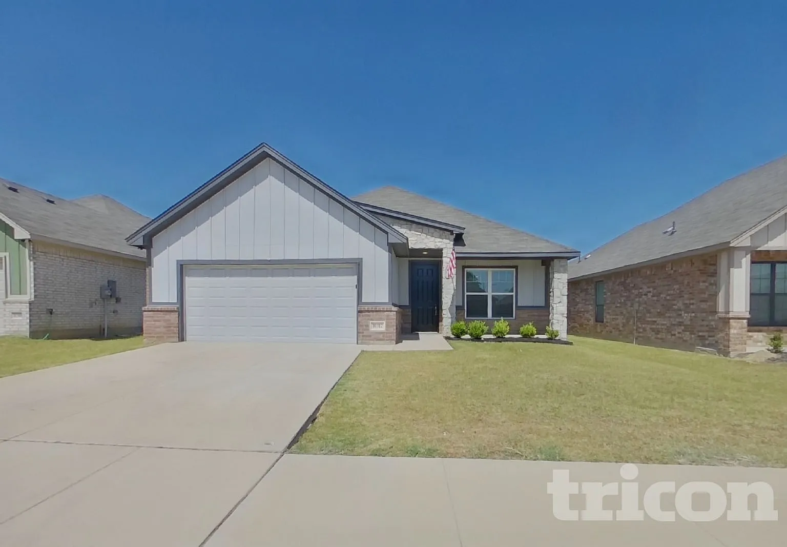 10312 Fort Ewell Trail Crowley TX — Photo 1
