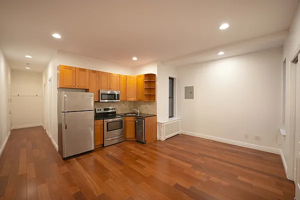 Rented by Corcoran | media 7