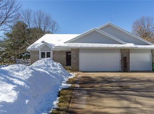 104 Canterbury Rd, Eau Claire, WI 54701