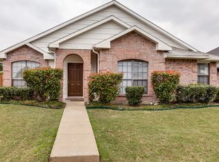 1625 Cool Springs Dr, Mesquite, TX 75181