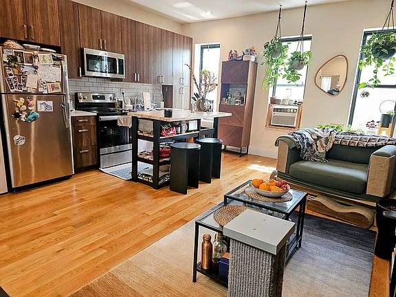 5th image of 258 54th St #3