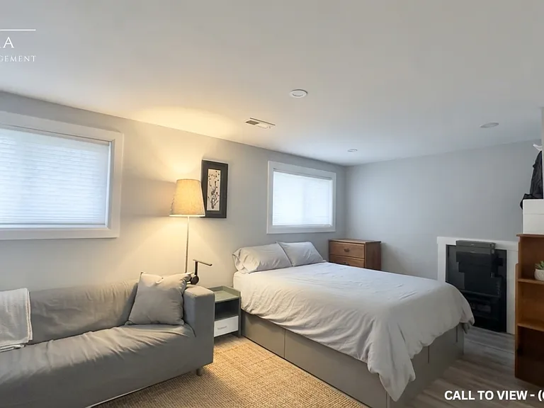 8 Banff Dr #2 — Photo 4