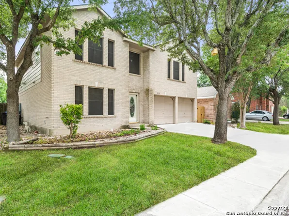 8018 AVELLANO, San Antonio, TX 78250