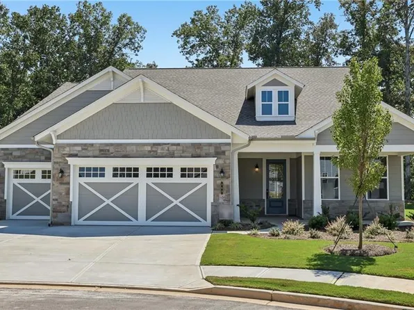 869 Salton Way, Hoschton, GA 30548