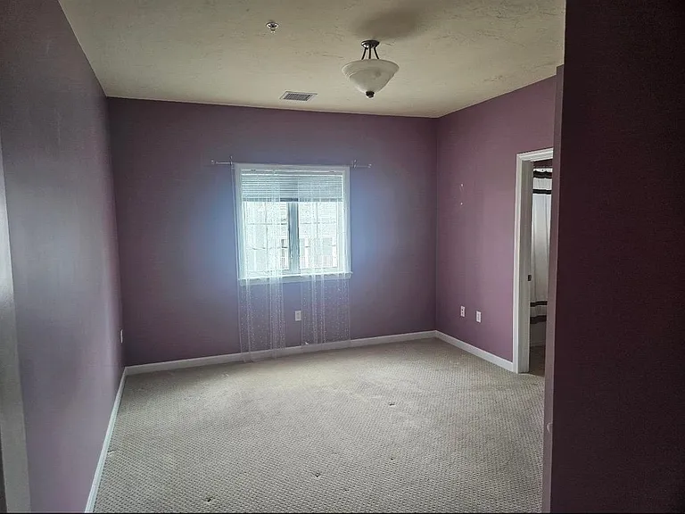 7 F 3 #3 — Photo 36
