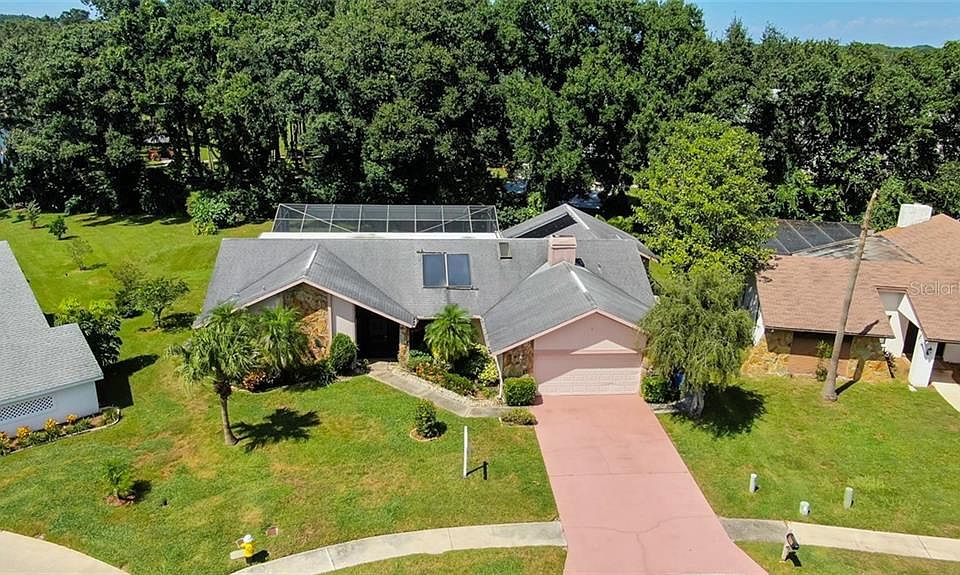 1st image of 2941 Valencia Ln E