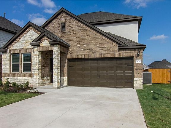 3rd image of 11716 Selkirk Dr