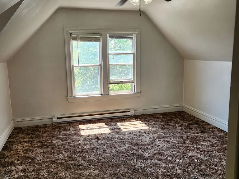 226 Piedmont Ave — Photo 9
