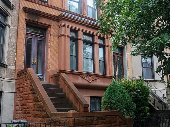 125 Midwood St #1, Brooklyn, NY 11225