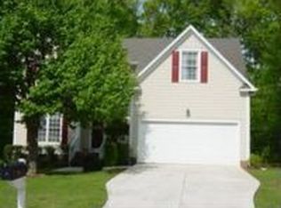 5252 Fairmead Cir, Raleigh, NC 27613