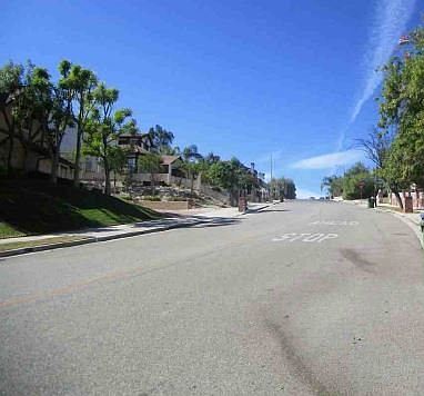 2nd image of 11922 Louise Ave