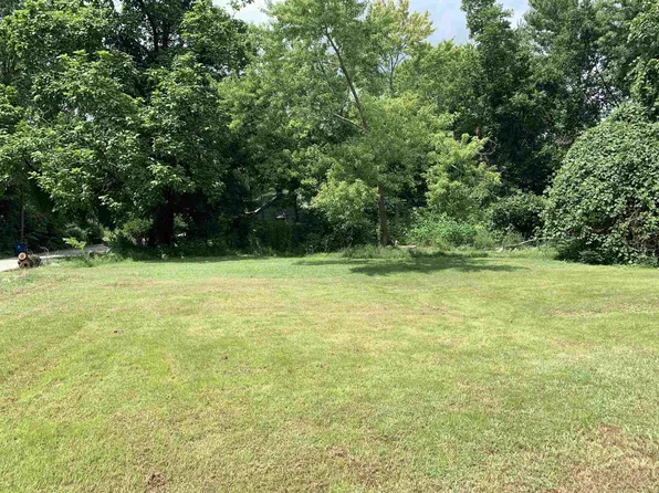 215 Craddock St, Humboldt, TN 38343