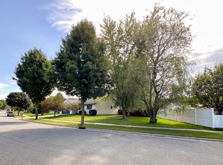2422 Krause Rd, Onalaska, WI 54650