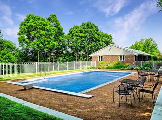 105 Loder Rd, Yorktown Heights, NY 10598