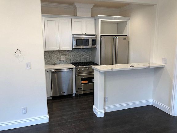 5th image of 1509 Willow Ave #1509