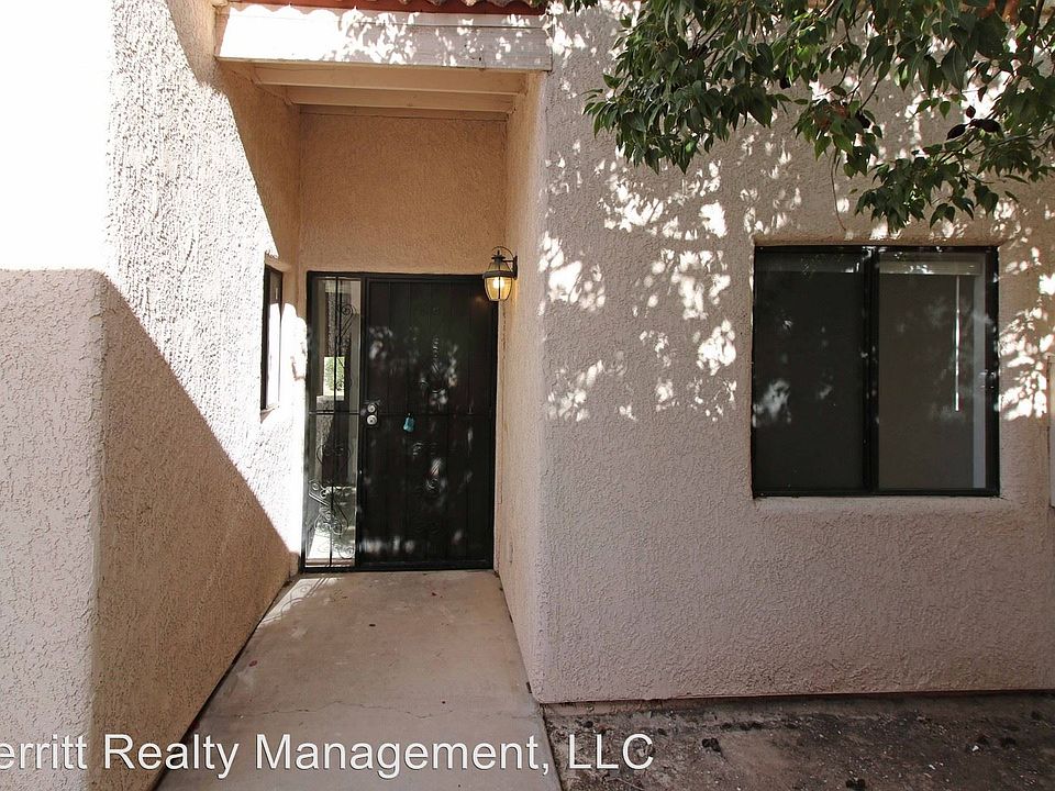 1st image of 7831 E Roget Dr
