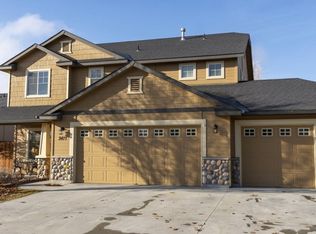 3477 N Maplestone Ave, Meridian, ID 83642