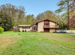 240 Worcester Rd, Barre, MA 01005