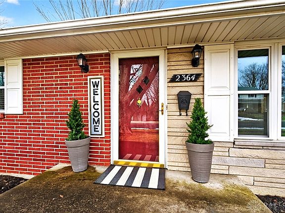 5th image of 2364 Hemphill Rd