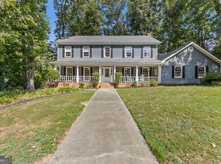 3799 Lee Ridge Way, Lilburn, GA 30047