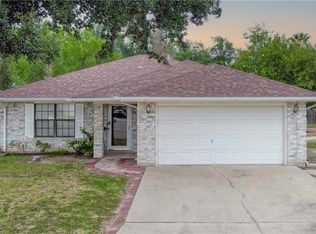 1624 E Gastel Cir, Mission, TX 78572