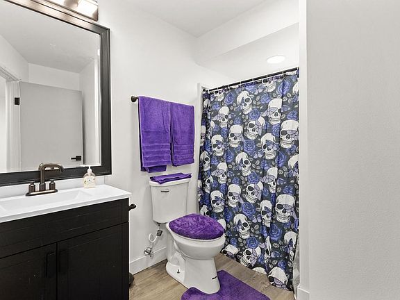 3rd image of 5253 N Lovers Lane ROAD N N #301
