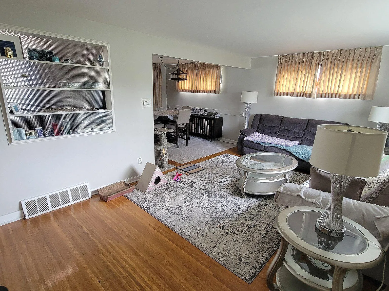 3 bed, 1.5 bath, 1413 sqft, $3,000 — Photo 4