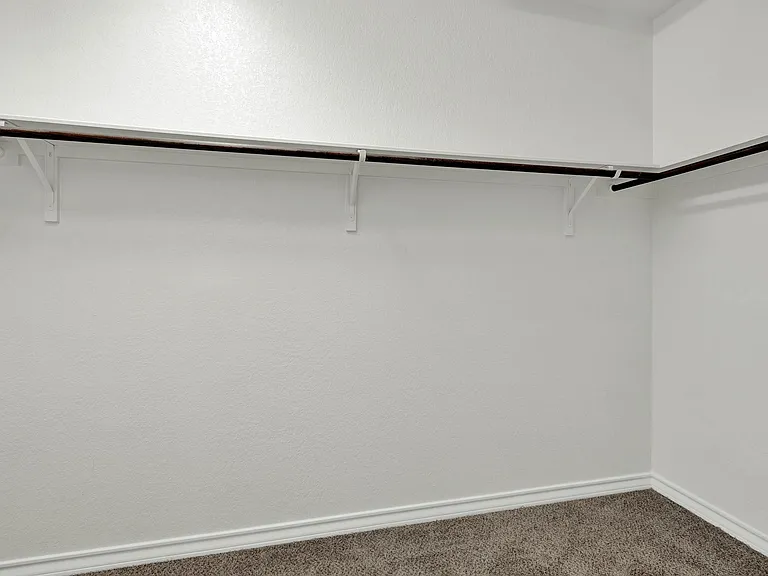 216 Mary Max Cir — Photo 12