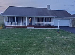22441 Azure Ln, Abingdon, VA 24211