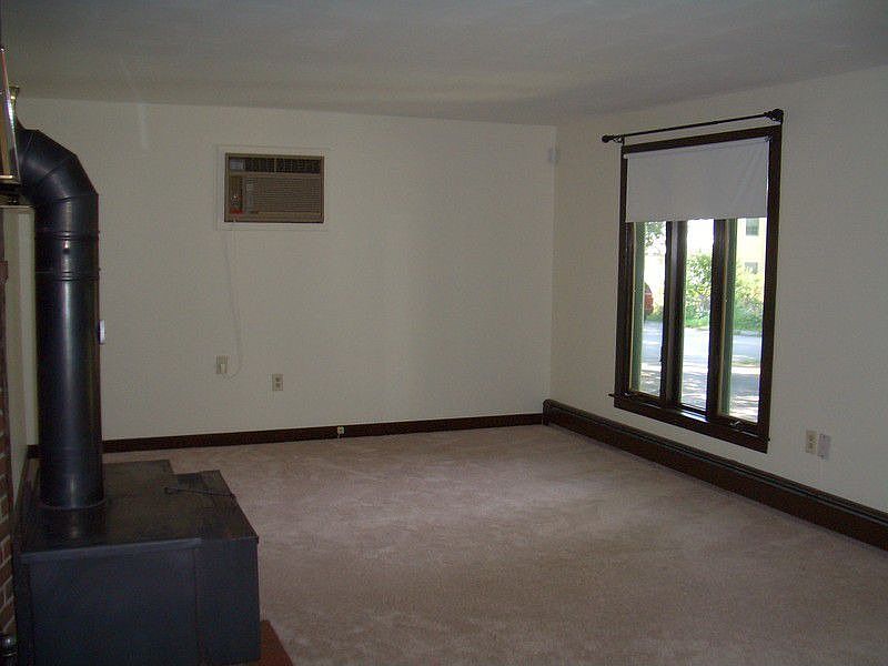 120 Hills Ferry Rd, Nashua, NH 03064 Zillow