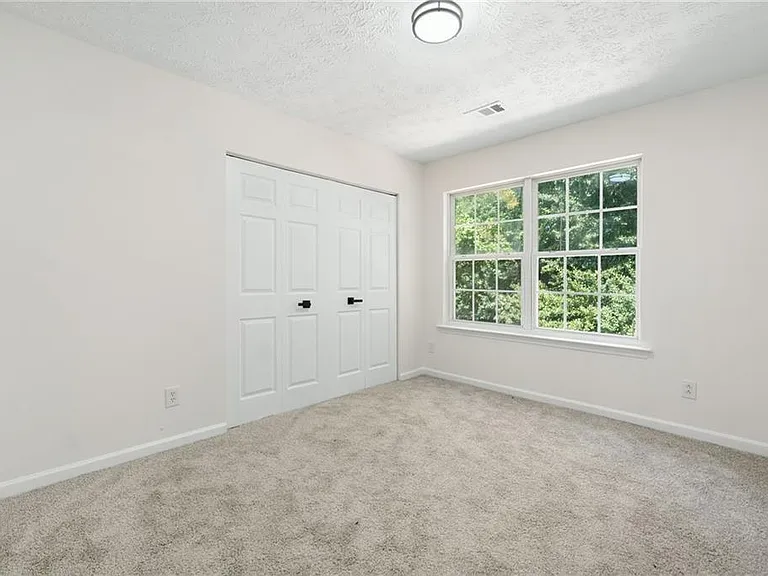 872 Windcroft Cir NW — Photo 5