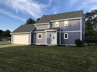 51520 Timberline Trce W, Granger, IN 46530