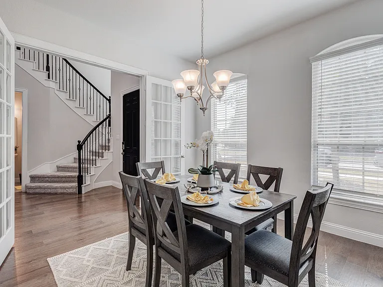 4248 Del Rey Ave — Photo 4