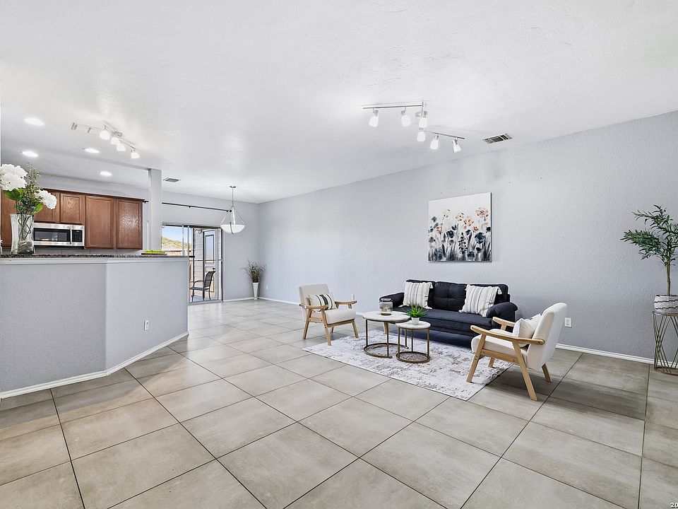 1st image of 26918 Villa Toscana