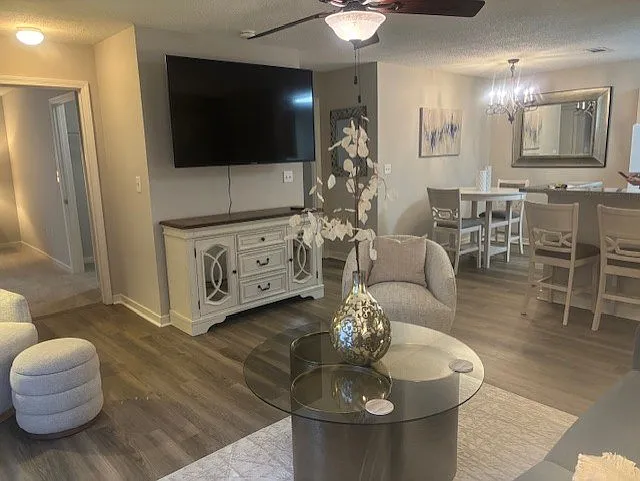 The Colony Apartment Homes — Photo 19
