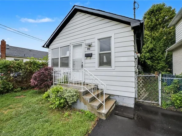 86 Adair Ave S, Hamilton, ON L8K 3S5