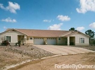 15025 S Moon Valley Rd, Arizona City, AZ 85123
