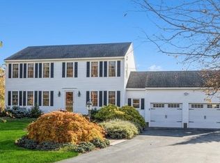 107 Christian Hill Rd, Amherst, NH 03031