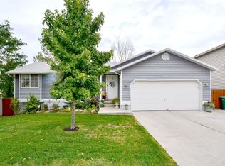 9311 S Southwood Dr, Sandy, UT 84070