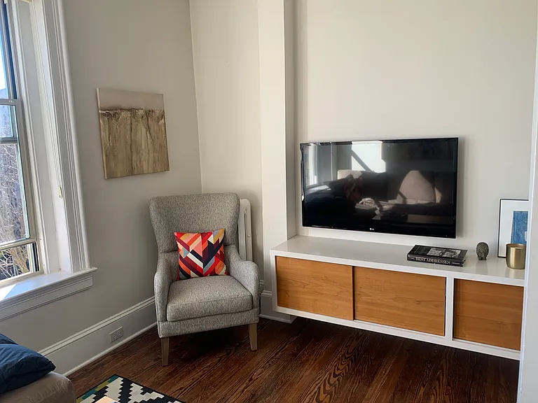2022 Columbia Rd NW #511 — Photo 10