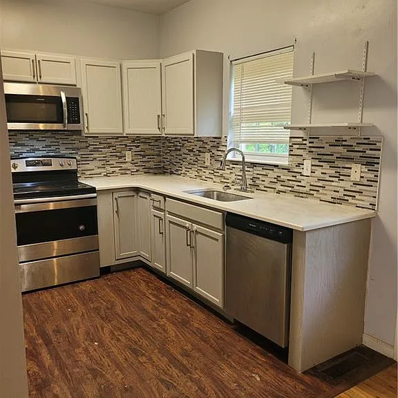 1033 Ada Ave NW #A — Photo 8