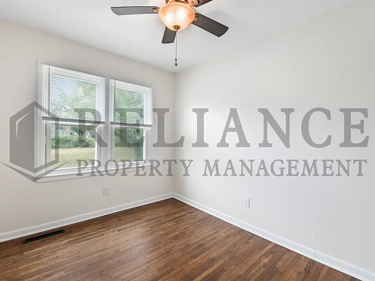 2309 W Graber St — Photo 19